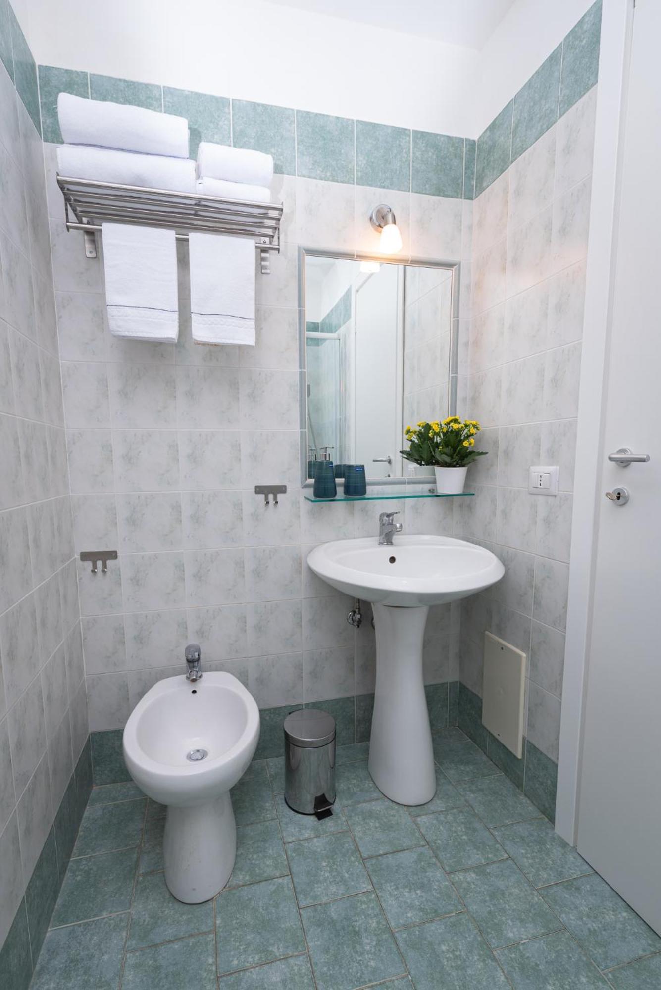 Altamarea Apartment Amalfi Coast Maiori Bagian luar foto